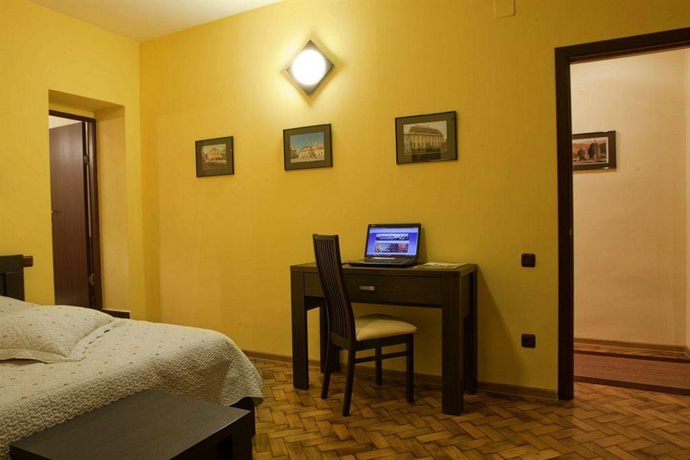 Rami House Central Double Rooms Brasov Luaran gambar