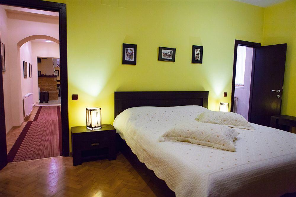 Rami House Central Double Rooms Brasov Luaran gambar
